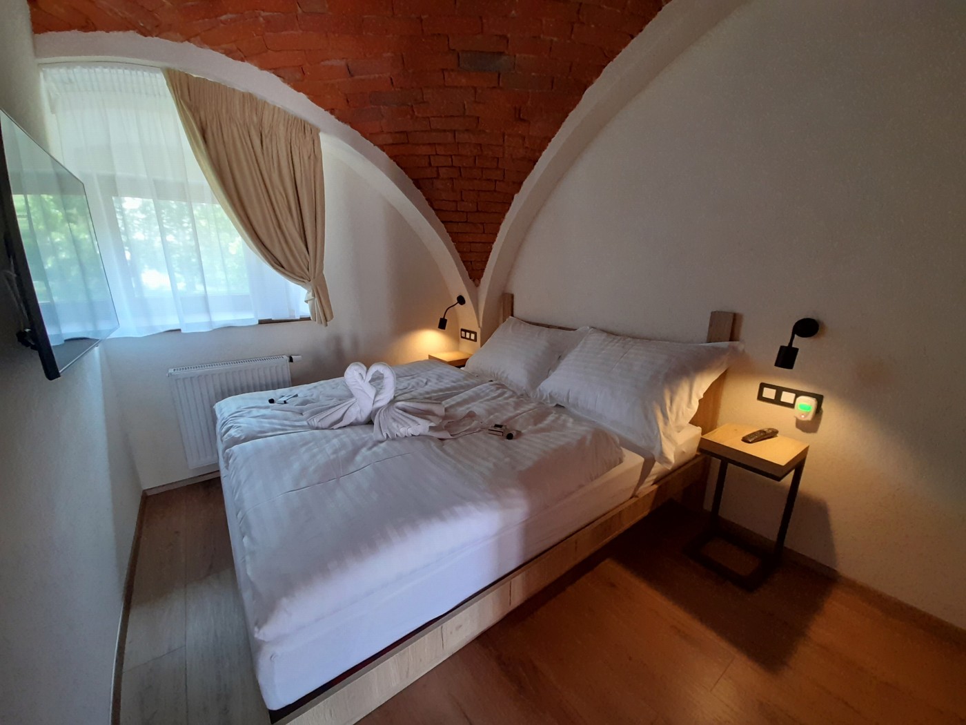 Apartment No. 104